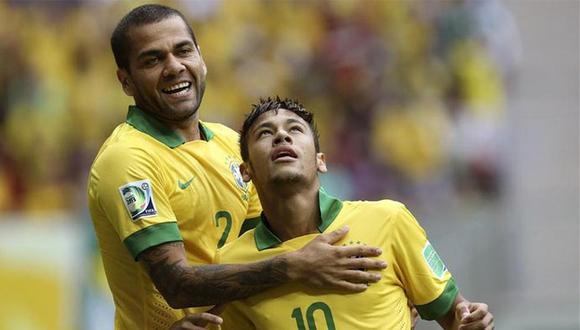 Dani Alves a Neymar: "Le he dicho que aprenda de sus errores"