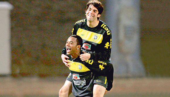 Kaká y Elano vuelven a entrenar con Brasil y junto a Robinho serán las novedades contra los chilenos 
